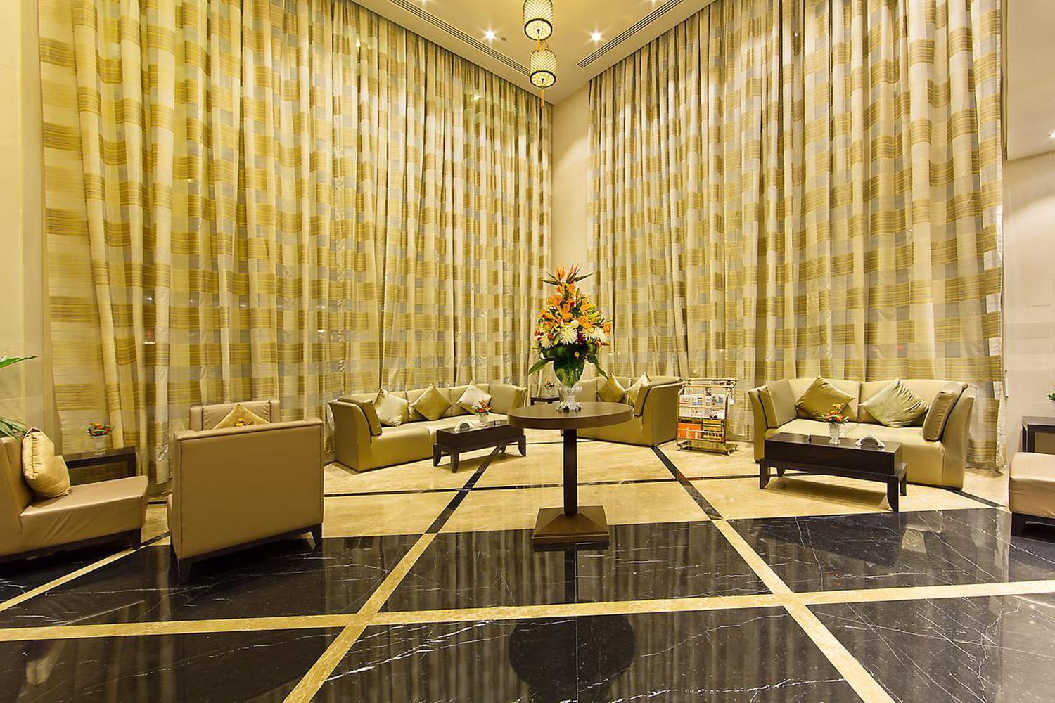 Hotel Luxe Manor Near Delhi Airport Yeni Delhi Dış mekan fotoğraf